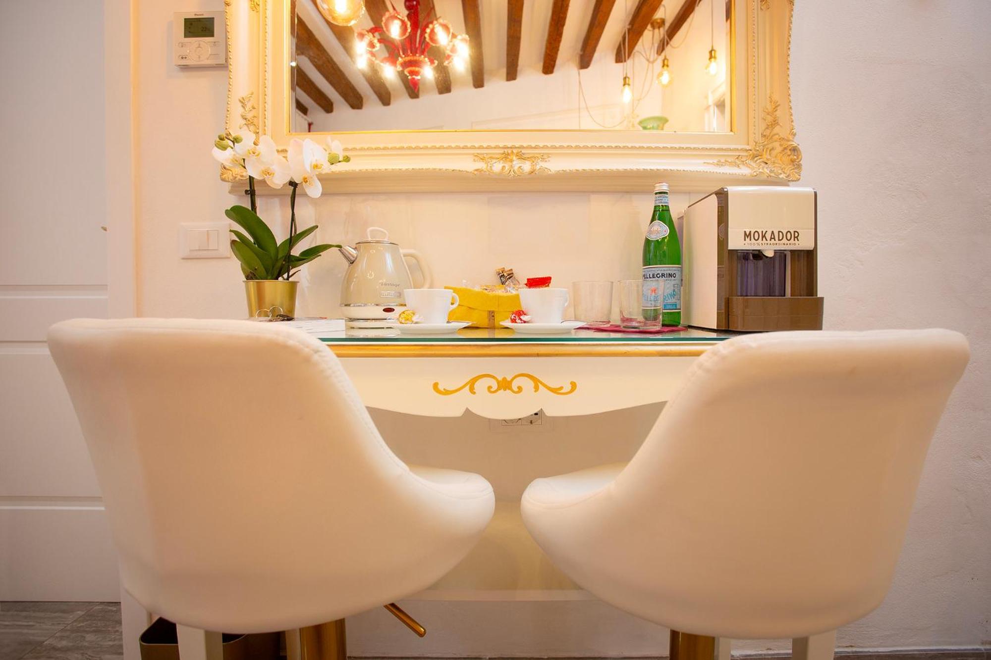Capatron Hotel Venetië Buitenkant foto